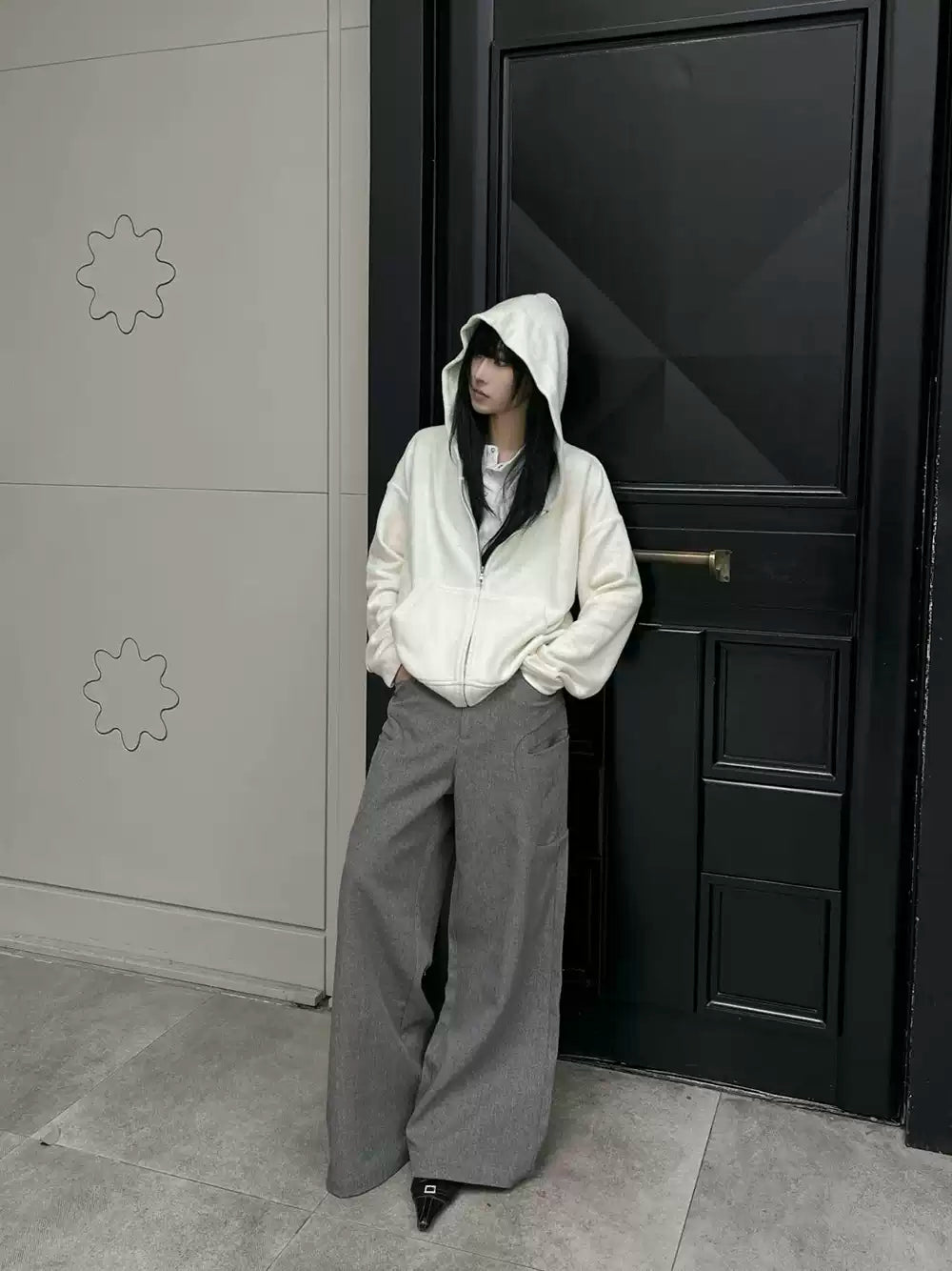 Oblique Pocket Two-Color Trousers