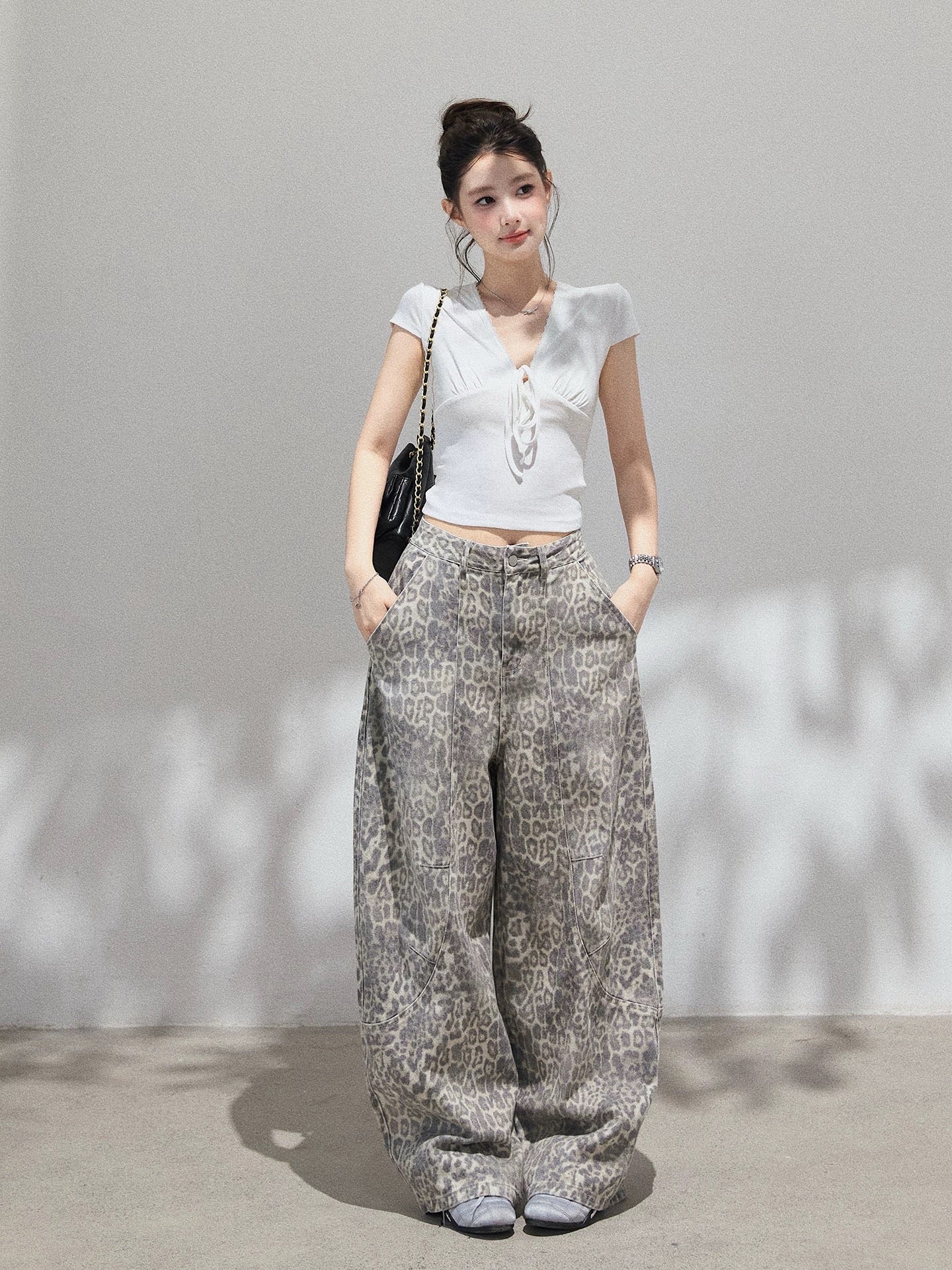 Versatile Oversized Washed Leopard Print Jeans