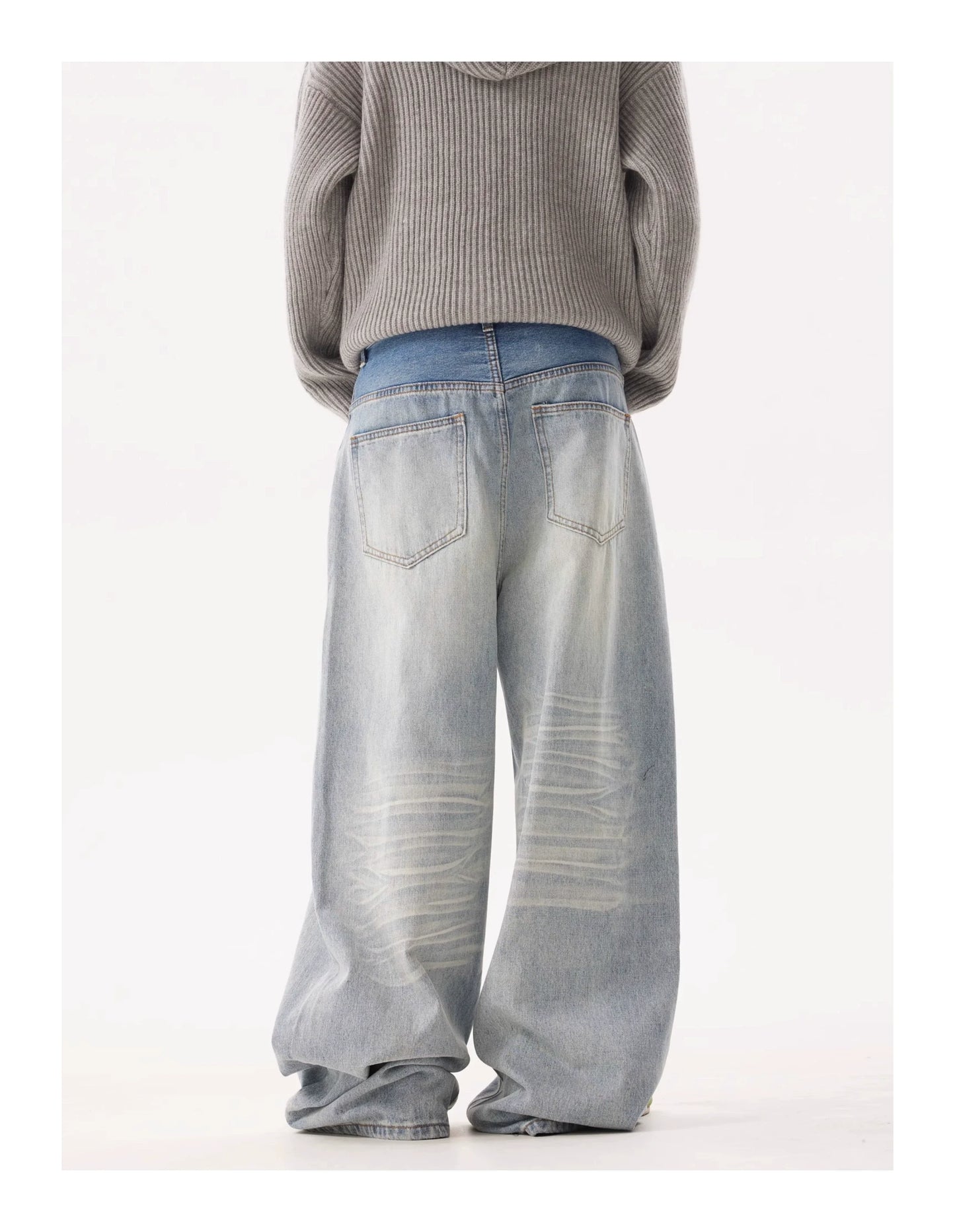 Retro Washed Light Gradient Baggy Jeans
