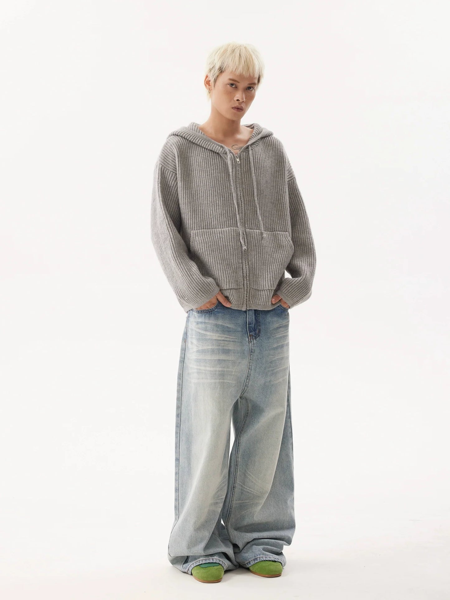 Retro Washed Light Gradient Baggy Jeans