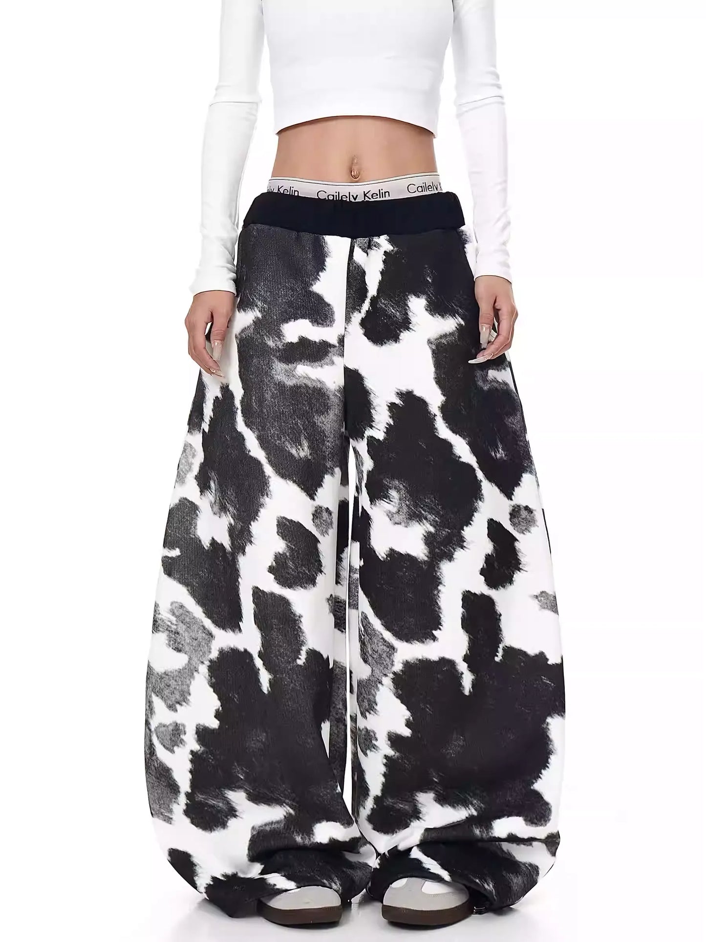 Retro Cow Print Wide-Leg Sweatpants
