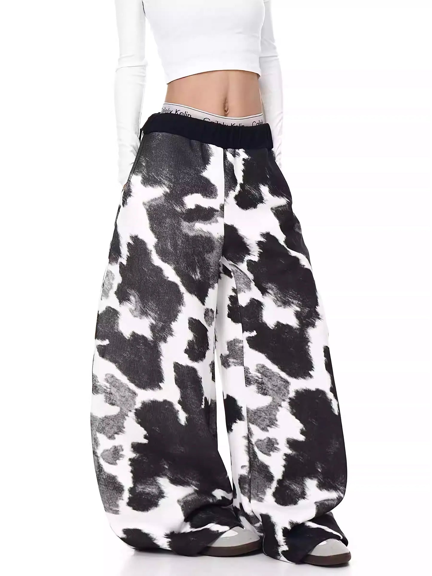 Retro Cow Print Wide-Leg Sweatpants