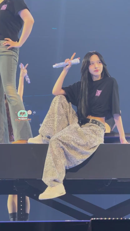 Versatile Oversized Washed Leopard Print Jeans